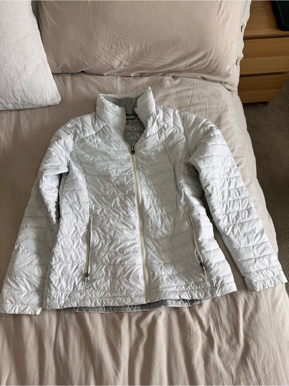 Columbia Women's White Quilted Puffer Jacket